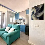 Encantador Estudio Con Piscina - Lägenhet