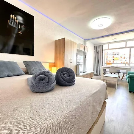 Encantador Estudio Con Piscina, Parking, Gran Tv - Torremolinos Centro 公寓 *