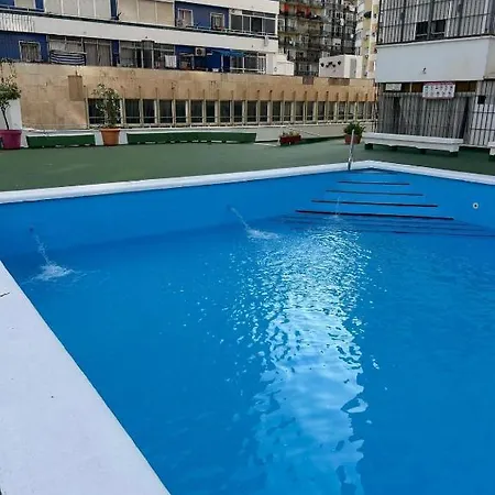 公寓 Encantador Estudio Con Piscina, Parking, Gran Tv - Torremolinos Centro *