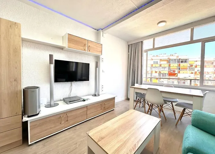 Encantador Estudio Con Piscina - Torremolinos